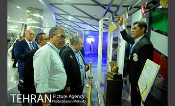 بازدید خبرگزارى هاى آسیا و اقیانوسیه(آوانا) از برج میلاد 21