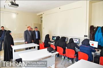 بازدید شهردار تهران از مدرسه استثنایی نظام مافی 5