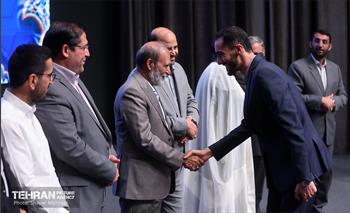 آیین تجلیل از برگزیدگان مناطق 22 گانه 5