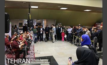 استقبال از بهار 97 در ایستگاه های منتخب متروی تهران 21