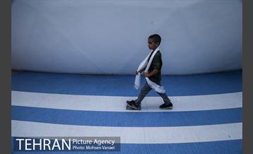 بازدید کودکان کار از آسمان نمای گنبد مینا 13