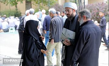 میز خدمت شهرداری تهران در نماز جمعه 21