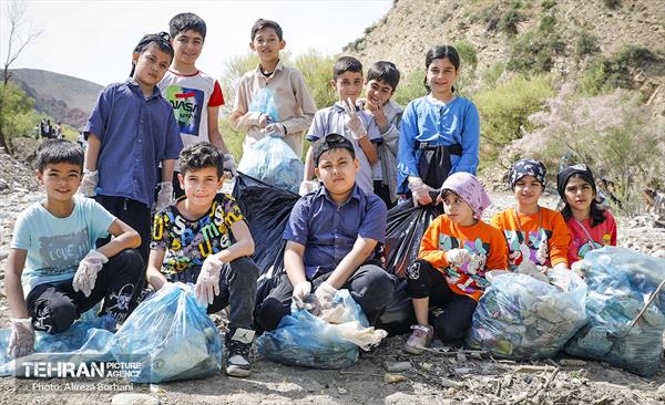 پاکسازی حاشیه رود جاجرود 13