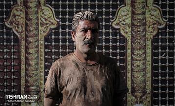 حبُّ الحُسَین هویّتُنا 11