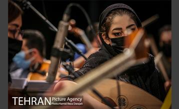 تمرین کنسرت آنلاین نغمه های تهران در برج میلاد 15