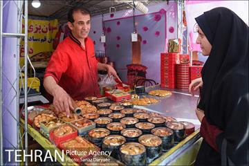 آیین گلاب­گیری «زیارت گل» 3