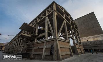 90 سال با سی مان ری  2