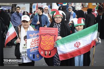 راهپیمایی یوم الله 22 بهمن 8