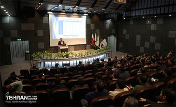 نخستین نشست تخصصی مدیران حوزه سرمایه انسانی واحد‌های تابعه شهرداری تهران 12