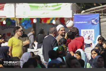 آیین مهرواره لبخند آرمان 38