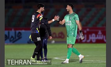 دیدار تیم های فوتبال پیکان و استقلال تهران 26