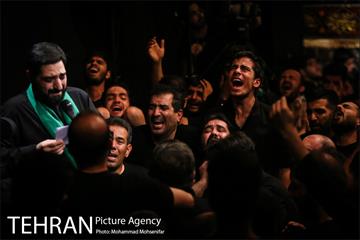 عزاداری سیاه پوشان در هیئت ریحانة الحسین  9