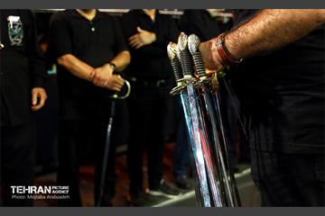 رژه‌ی شاه حسین گویان مکتب تشیع 25