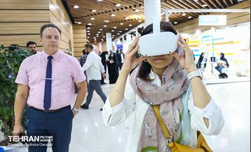 غرفه آژانس عکس تهران در نمایشگاه تهران 1401 5