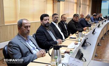 بازدید مدیرکل سرمایه انسانی از شرکت واحد اتوبوسرانی 29