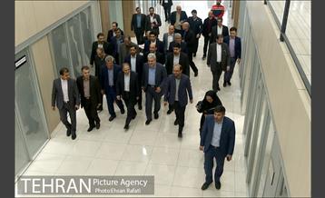 بازدید دکتر نجفی از مجتمع خدمات فناوری دانشگاه شریف‎ 2
