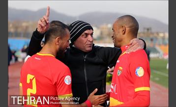 دیدار تیم های پیکان و فولاد خوزستان 2