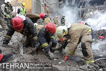 هشتمین روز آواربرداری ساختمان پلاسکو-2 24