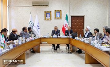 نشست هم‌اندیشی شهردار تهران با مدیران دانشگاه خواجه نصیرالدین طوسی 13