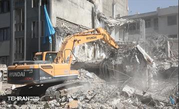 بازسازی واحدهای آسیب‌دیده در منطقه 8 10