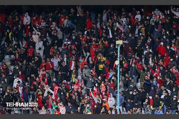 دیدار تیم های فوتبال پرسپولیس تهران و صنعت نفت آبادان 21