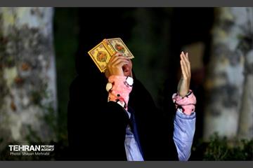 احیای شب 19 رمضان در دانشگاه تهران 5
