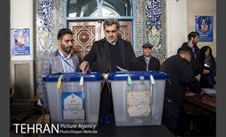 شرکت پیروز حناچی شهردار تهران در انتخابات مجلس شورای اسلامی 10