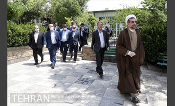 افتتاح کتابخانه تخصصی انقلاب و مقاومت اسلامی 10