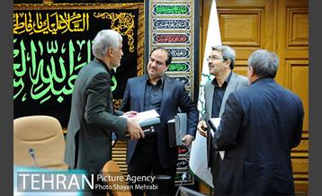 جلسه شورای عالی برنامه ریزی با حضور شهردار 42