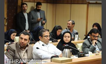 نشست هم اندیشی رئیس مرکز ارتباطات شهرداری تهران با اصحاب رسانه 40