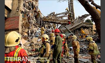 ساختمان پلاسکو فرو ریخت -4 2