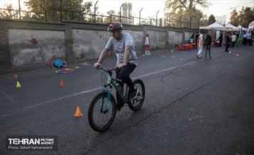 مراسم روز جهانی بدون خودرو در منطقه ۳ 1
