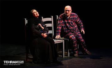 نمایش فرودگاه، پرواز شماره ۷۰۷‎‎