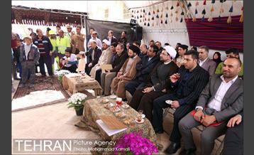 بازدید معاون فرهنگی و اجتماعی شهرداری از نمایشگاه عطر یاس 12