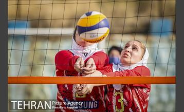 مسابقات والیبال ماسه‌ای زنان تهران 24