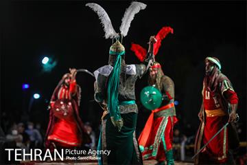 تعزیه خوانی اباعبدالله الحسین(ع) در بوستان لاله 35
