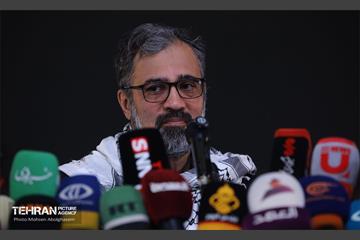 نشست خبری رویداد بین‌المللی طراحی کارتون، کاریکاتور و پوستر «هولوساید ۲۰۲۴» 1