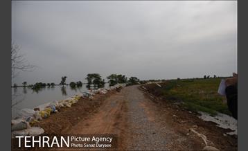 بازدید شهردار تهران ازمناطق سیل زده خوزستان 21