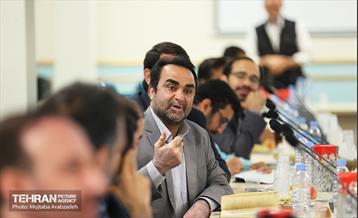 نهمین نشست شهردار تهران با نخبگان دانشگاهی 9