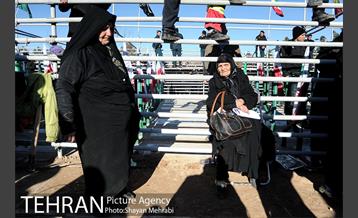 تشییع شهدای آتش نشان  در بهشت زهرا(س) -4 33