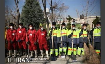 غرس نهال در بوستان بهاران 4