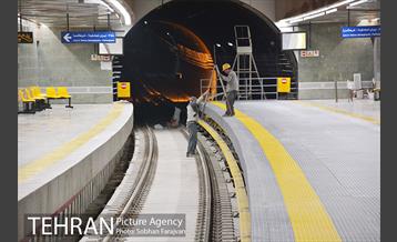 ایستگاه تقاطعی میدان امام حسین(ع) پیش از افتتاح 10