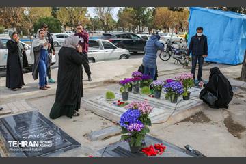 زیارت اهل قبور در آخرین پنجشنبه سال 1400