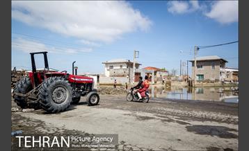 عملیات تخلیه آب از منازل مسکونی گمیشان 9