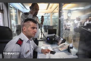 بازدید شهردار تهران از ستاد فرماندهی عملیات آتش نشانی 39