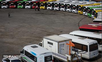 رونمایی از ۴۰ دستگاه اتوبوس شرکت واحد8