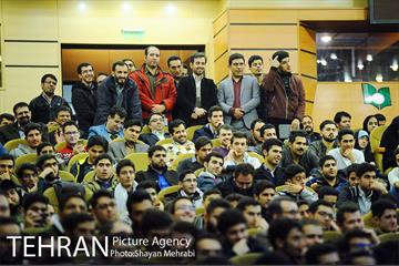 حضور شهردار تهران در دانشگاه شهید بهشتی در روز دانشجو 3
