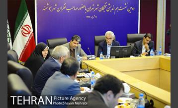 دومین جلسه هم اندیشی نخبگان شهر تهران با شهردار تهران 31