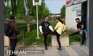 پیاده روی ۷۰۰ نفری در اراضی عباس آباد 32