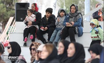 آئین غرس درخت به پاسداشت شهدای منطقه ۵ 24